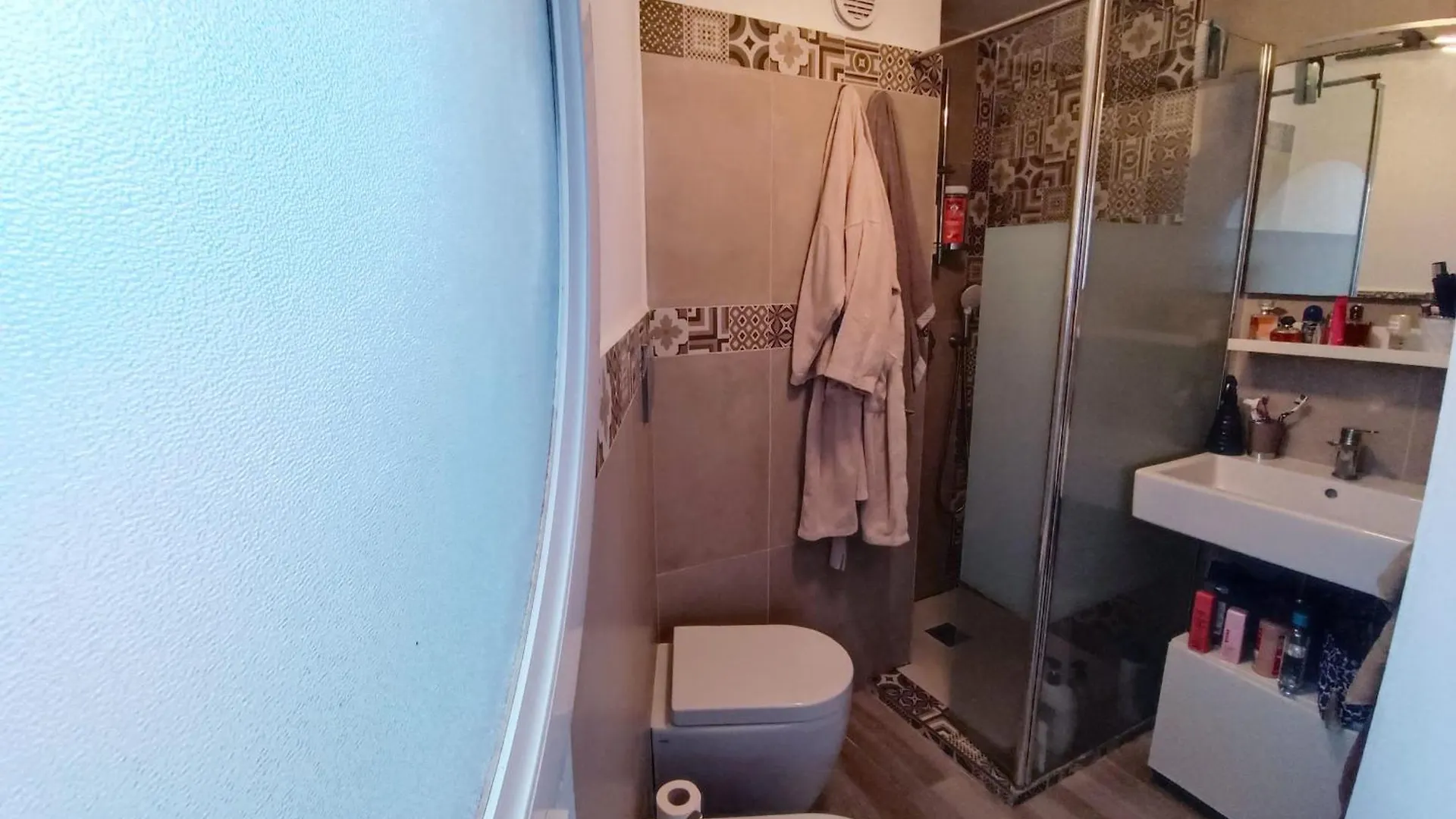 Apartment Charming T2 With Wifi Near City Center Nice